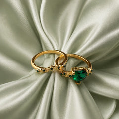 Emerald Crystal Heart Rings Set