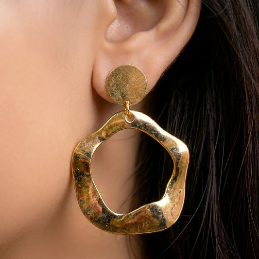 Sculptured Gleam Drop Earrings
