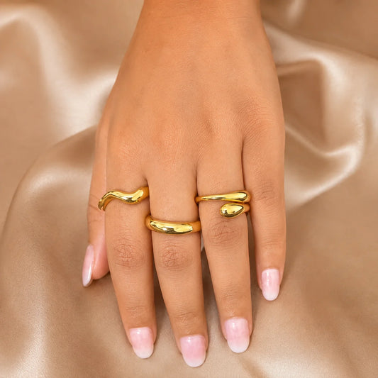 Statement Gold Ring Trio