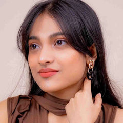 Link Chain Golden Black Drop Earrings