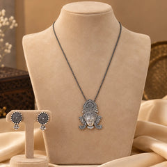 Devi Silver Necklace Set