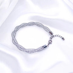 Metallic Fishnet Crystalline Bracelet