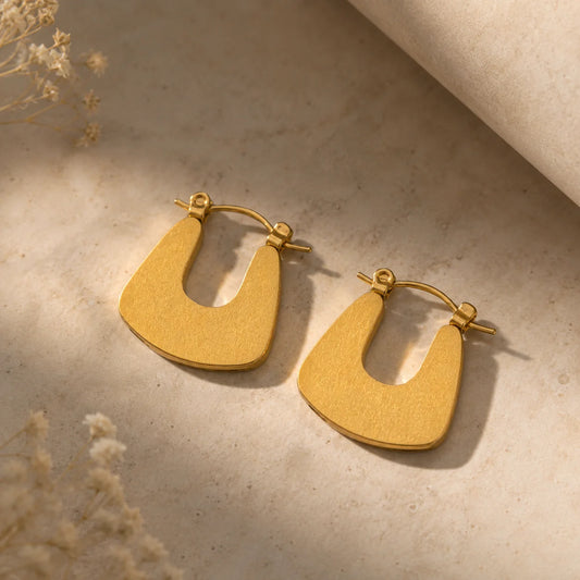 U-Hoop Minimal Earrings - 18K Gold Plated