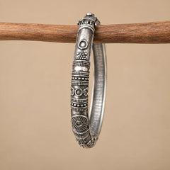 Silver Relic Oxidised Bangle