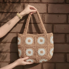 Fawn White Daisy Crochet Tote