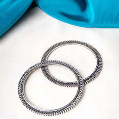 Oxidised Dot Link Round Bangles