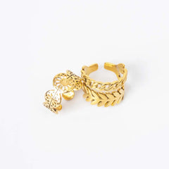 Pack of 2 Golden Filigree Floral Band And Leaf Chain Rings
