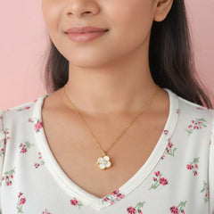 Pearl Floral Spinning Necklace - 18K Gold Plated