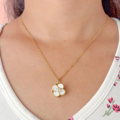 Pearl Floral Spinning Necklace - 18K Gold Plated