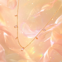 Dainty Golden Rectangular Gem Necklace - 18K Gold Plated