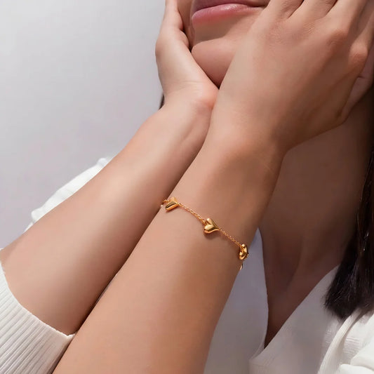 Golden Hearts Chain Bracelet - 18K Gold Plated