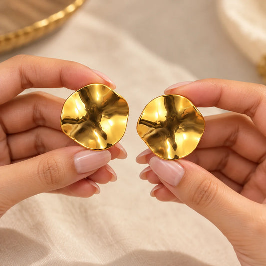 Wavy Gold Disc Stud Earrings - 18K Gold Plated