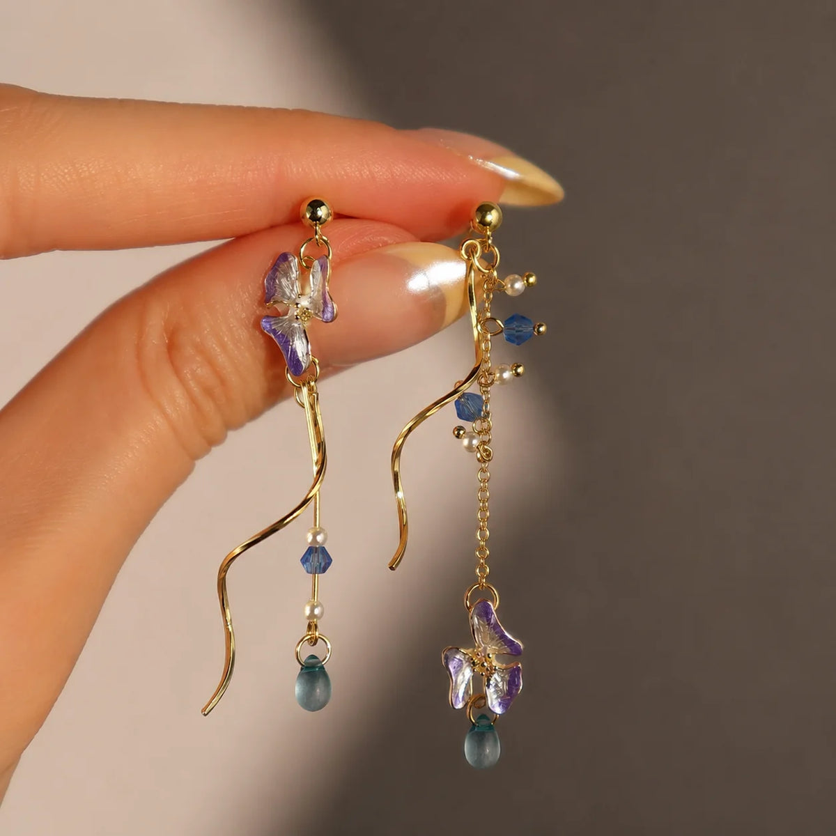 Ocean Dew Asymmetric Drop Earrings