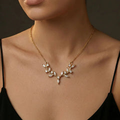 Golden Leaf Vine Necklace - 18K Gold Plated