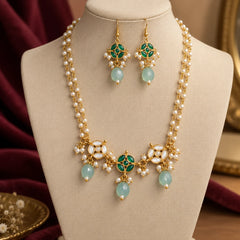 Green & White Kundan Pearl Necklace Set