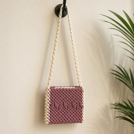 Berry Knot Macrame Bag