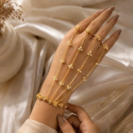 Gulbahaar Floral Pearl Haathphool