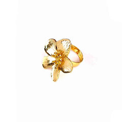 Delicate Pearl Floral Statement Ring