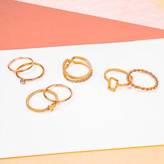Pack of 8 Golden Western Rings Combo