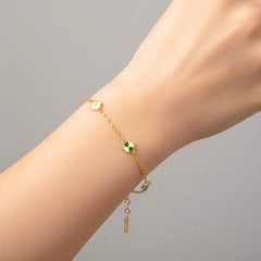 Delicate Floral Chain Bracelet - 18K Gold Plated