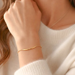 Heart Charm Bar Bracelet - 18K Gold Plated