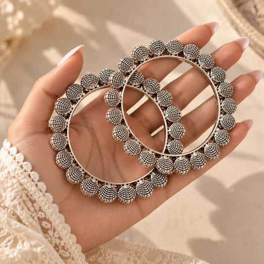 Oxidised Shell Motif Bangles