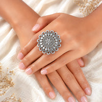 Floral Oxidised Ring