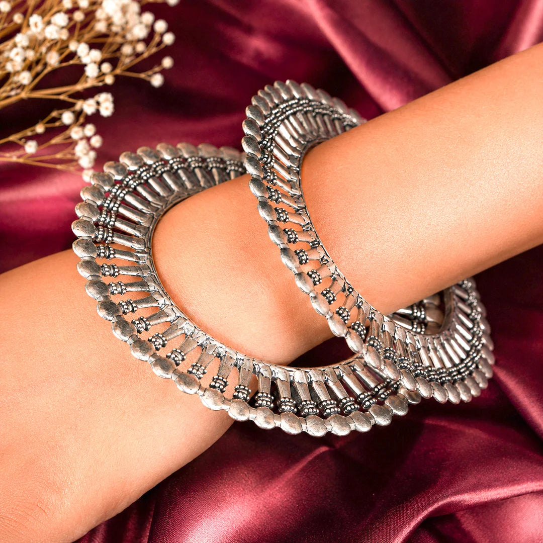 Ethnic Oxidised Round Bangles