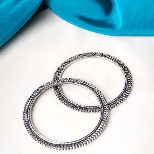 Oxidised Dot Link Round Bangles