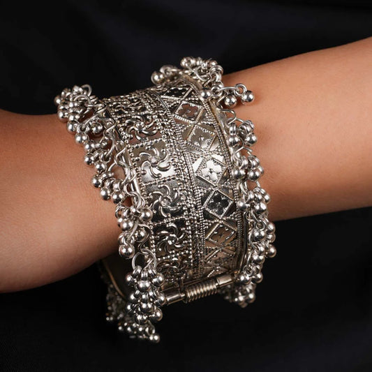 Intricate Silver Ghungroo Cuff Bangle