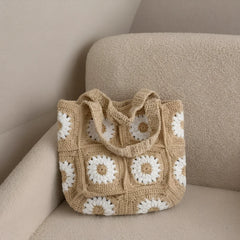 Fawn White Daisy Crochet Tote