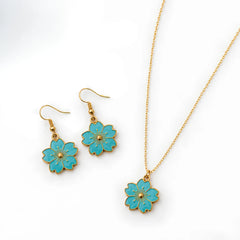 Turquoise Flower Necklace & Earrings Set