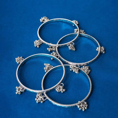 Oxidised Round Ghungroo Bangles
