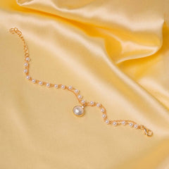 Elegant Beaded Pearl Bracelet