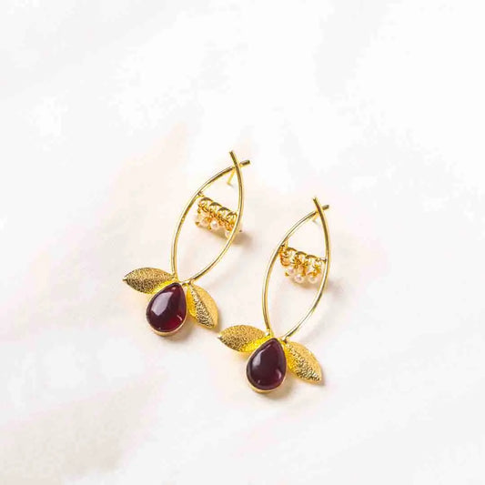 Traditional Leaf Red Resin Stone Earrings