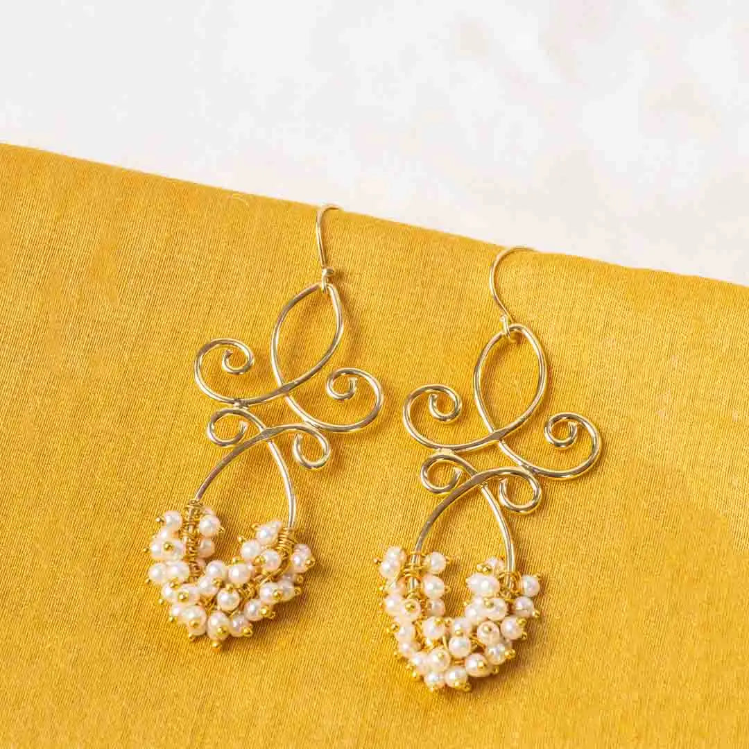 Traditional Filigree Frame Pearl Mogra Earrings