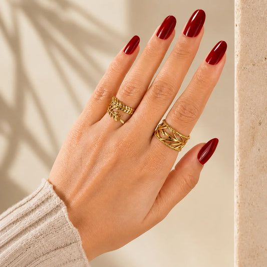 Pack of 2 Golden Leaves Intertwisted Vine and Band Rings