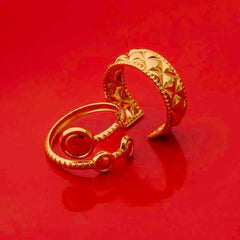 Pack of 2 Golden Textured Bold Rings