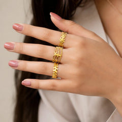 Pack of 2 Golden Floral Leaf Link Chain Rings