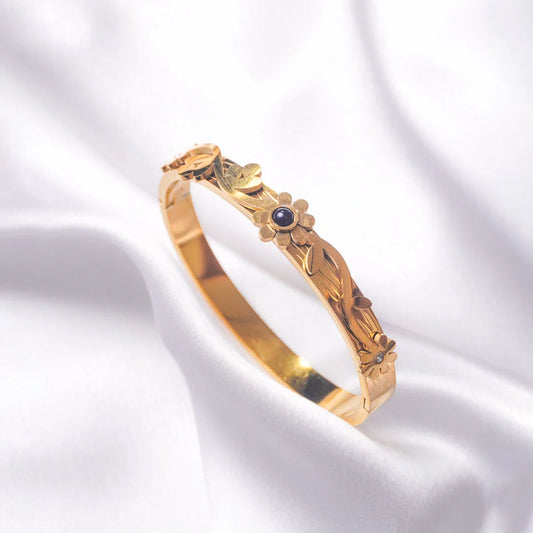 Ornate Gold Hinged Bracelet