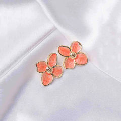 Elegant Golden Floral Stud Earrings - 18K Gold Plated