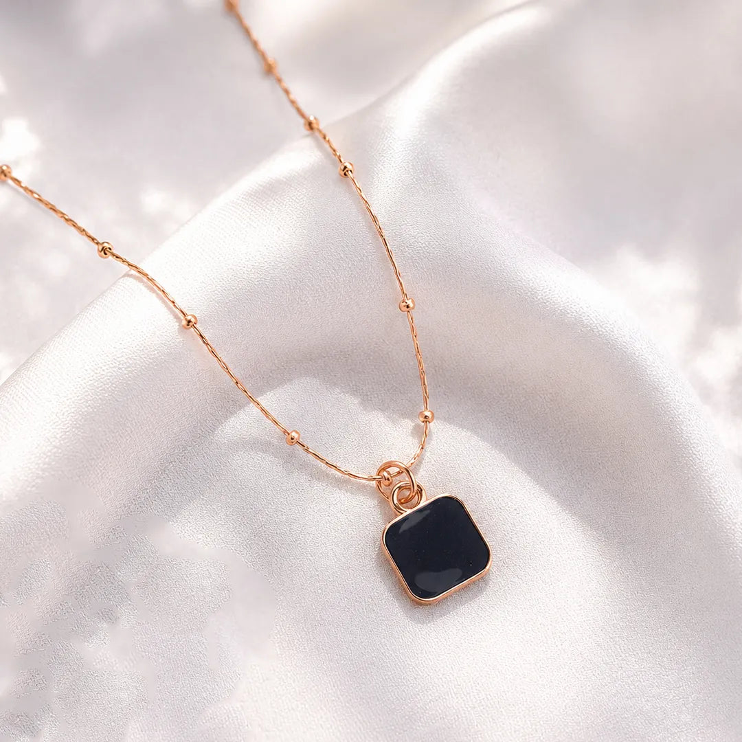 Black Square Pendant Chain Necklace