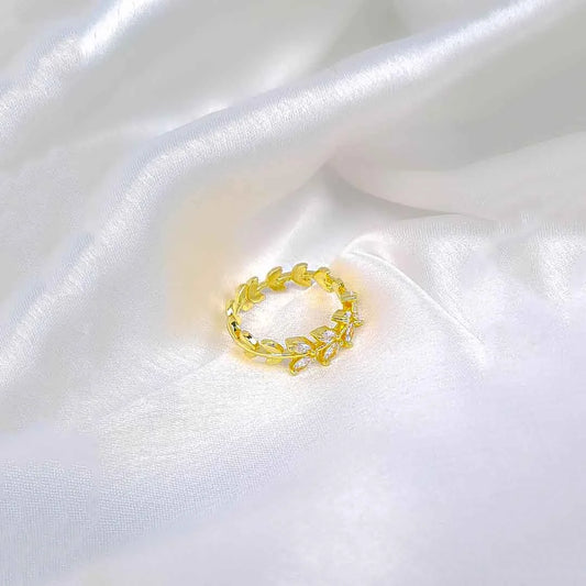 Golden Crystal Leaf Ring - 18K Gold Plated