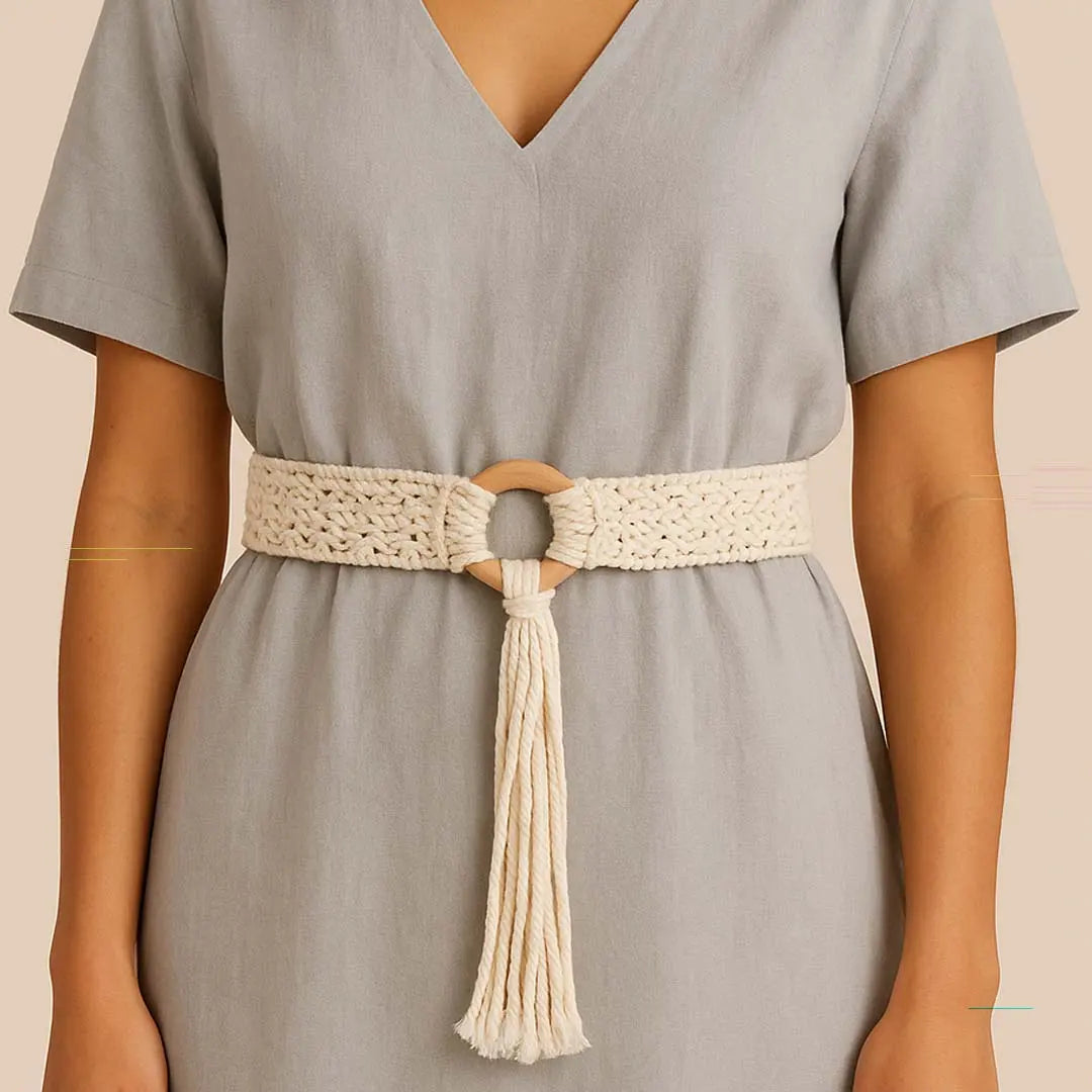 Macrame White Wooden Buckle Belt