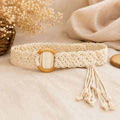 Macrame Off White Wooden Buckle Belt