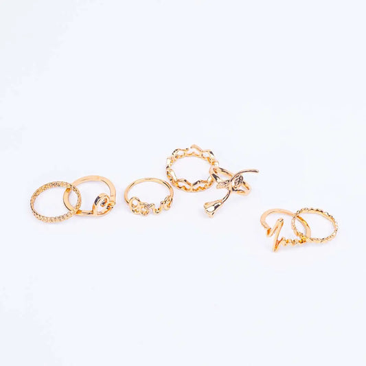 Pack of 7 Golden Hearts And Love Rings Combo