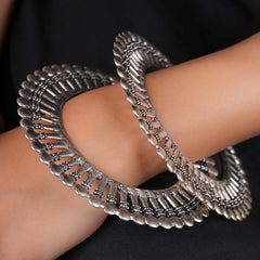 Ethnic Oxidised Round Bangles