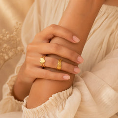 Pack Of 2 Golden Entwined & Heart Ring Duo Combo