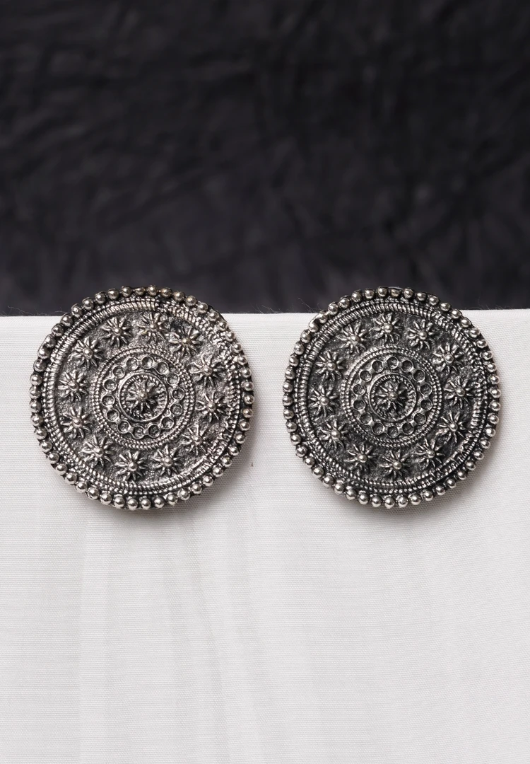 336-Th Vintage-inspired oxidized gold-tone circular dangle earring with a textured floral motif, flowing chain tassels, and a comfortable curved hook.