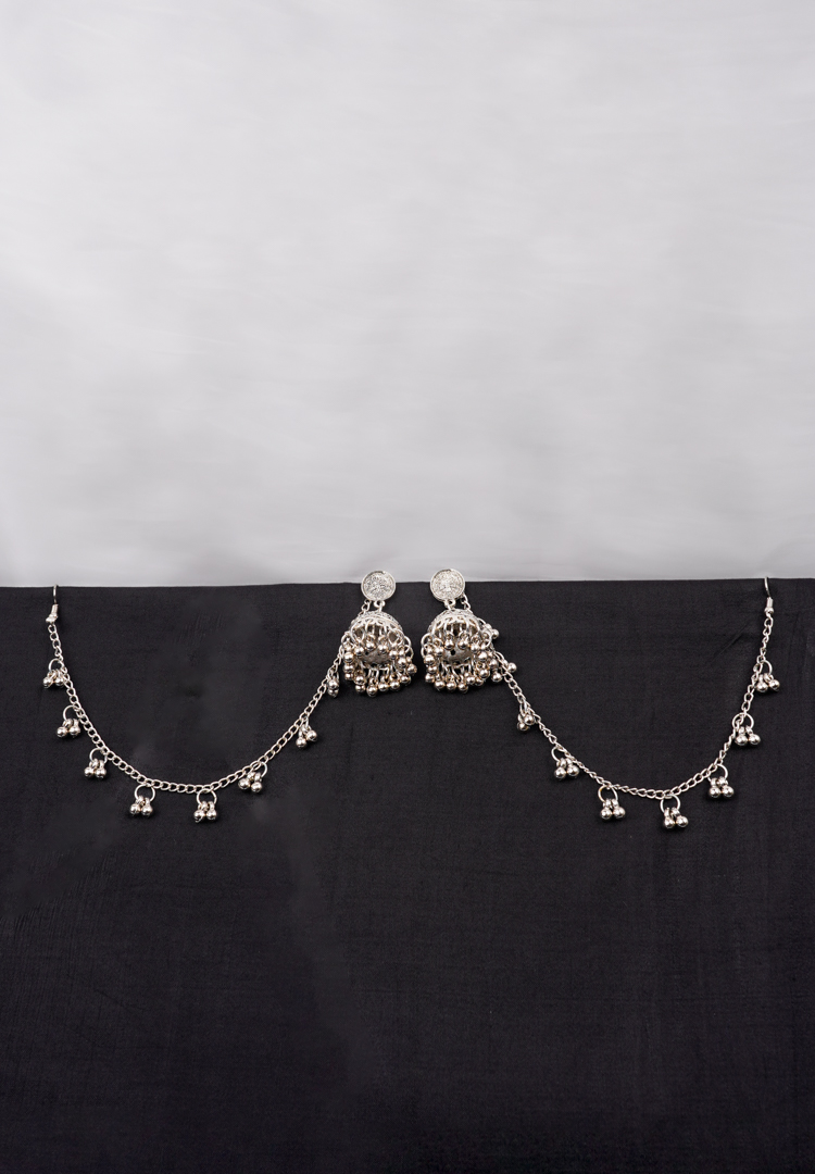 _DSC0141 Antique-style silver-tone jhumka ear hair chain earring featuring circular top, a chain tassel detailed with pearl beads and a delicate chain with circular line charms, finished with a push-back closure, with ghungroos at the end with a curved hook closure